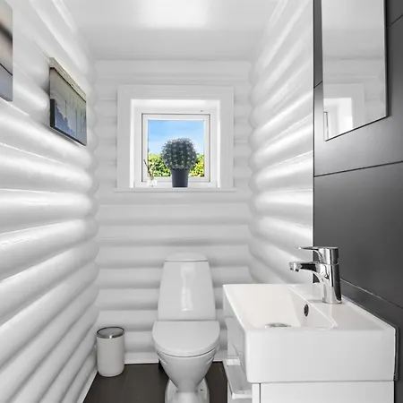 Falki - 320m From The Sea By Interhome *