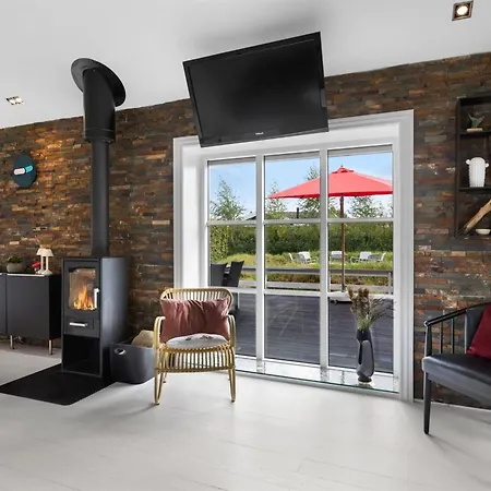 Falki - 320m From The Sea By Interhome *